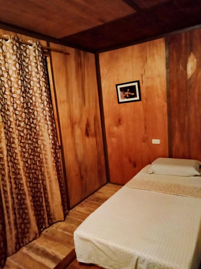 Allba'S Homestay Moalboal Exterior photo